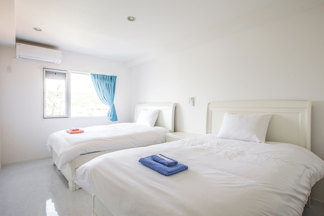 ビーチ直結のガーデン付き別荘 シャローズ