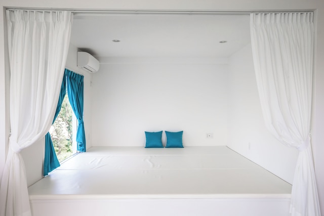 ビーチ直結のガーデン付き別荘 シャローズ