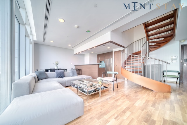 ブルジュ ダマン - ミント ステイ