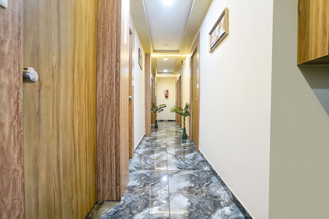 ファブホテル アルパイン I - インサイド シヴァニ アベニュー