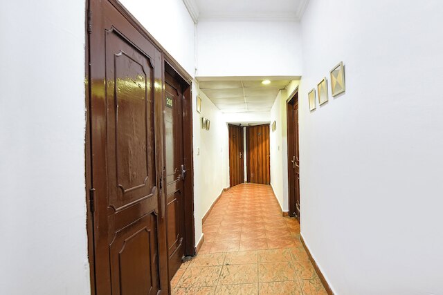 ファブホテル クリシュナ レジデンシー