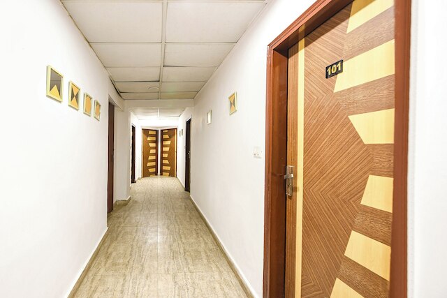 ファブホテル クリシュナ レジデンシー