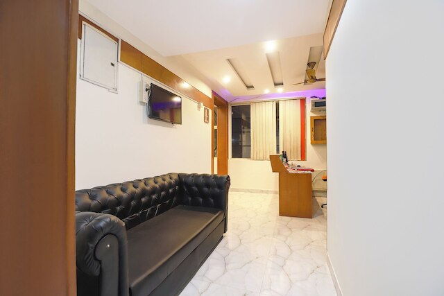 ファブホテル ロイズ イン