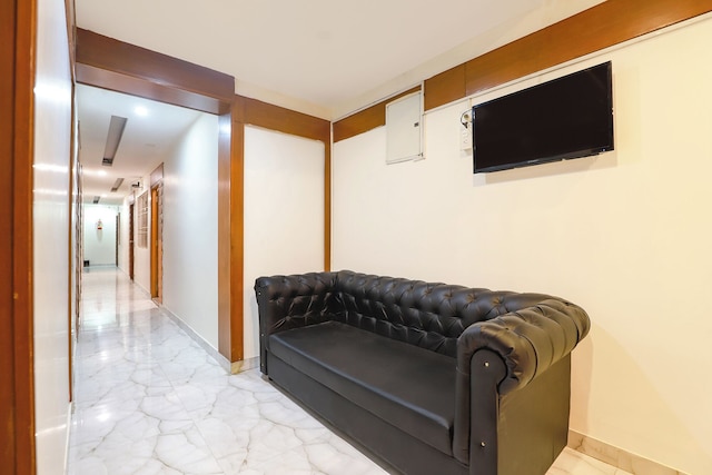 ファブホテル ロイズ イン