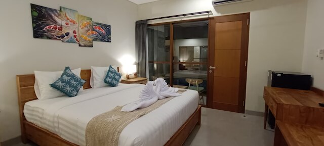 クブナク サヌール バリ