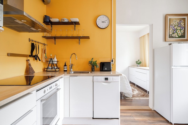 ラブリー 1 ベッドルーム アパートメント イン カーム ネイバーフッド