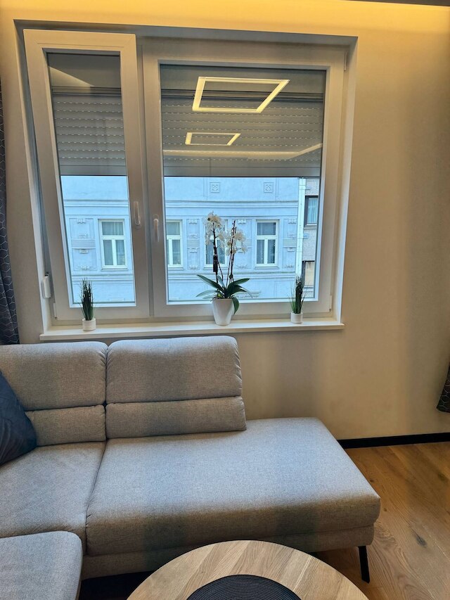 スタイリッシュ アパートメント ニア ベルヴェデーレ 15 ミン トゥ センター