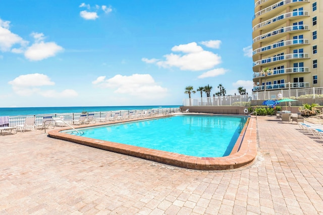 オーシャンサイド イン スタジオズ by Brightwild