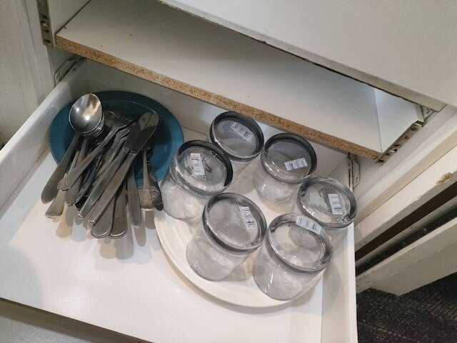 3 ダブル 1 シングル 2 ソファ ベッズ アパートメント