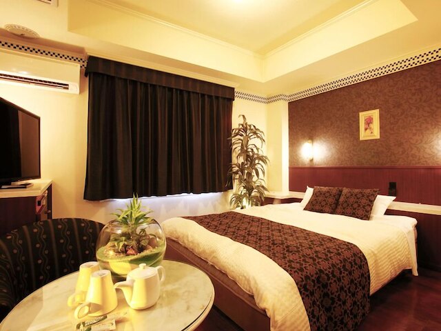 HOTEL SOLA – 大人限定