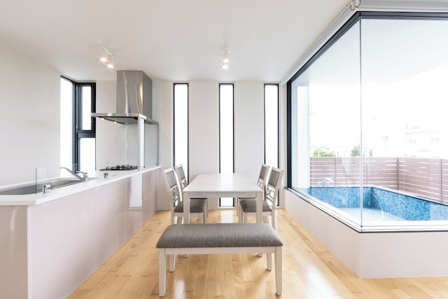 白の楽園 Villa Blanc E