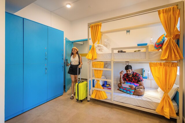 goSTOPS PLUS ゴア パナジ