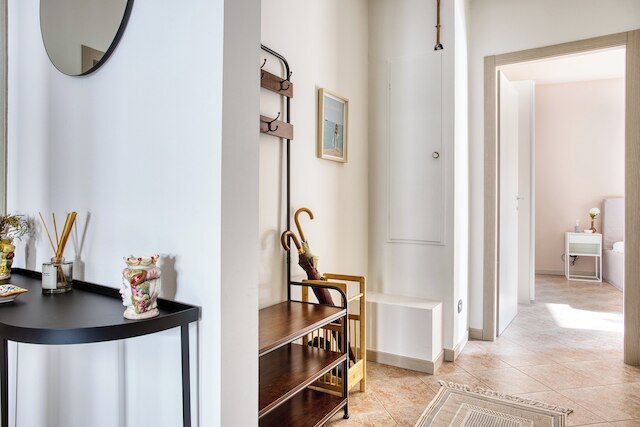 シック フラット イン ザ センター