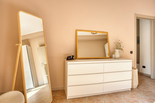 シック フラット イン ザ センター