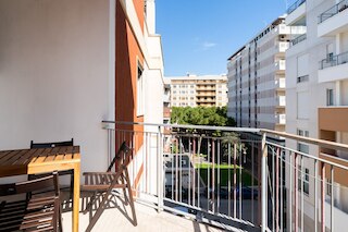 アパルタメント フィネストラ スル ジャルディーノ by ワンダフル イタリー