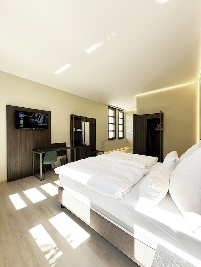 トレジャリー ホテル