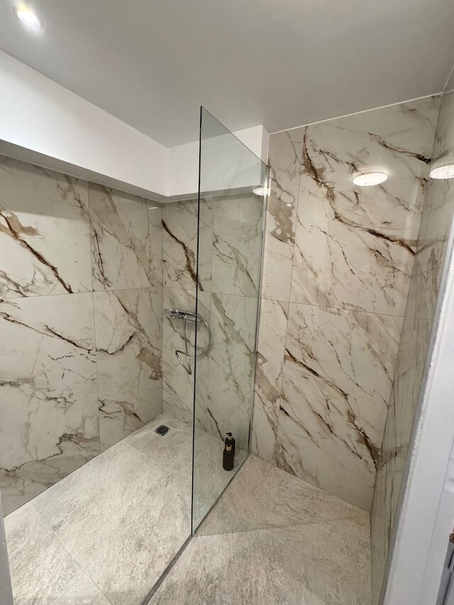 アテニアン ステイ 602 アパートメント