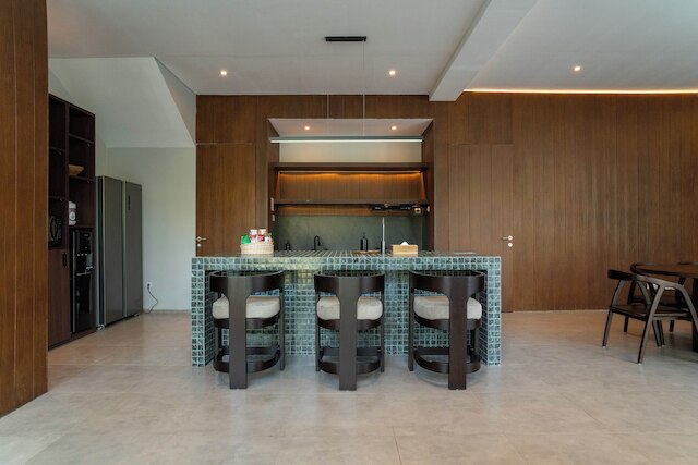 キレイナ モリ ヴィラ 6BR ウィズ ヒーテッド プール