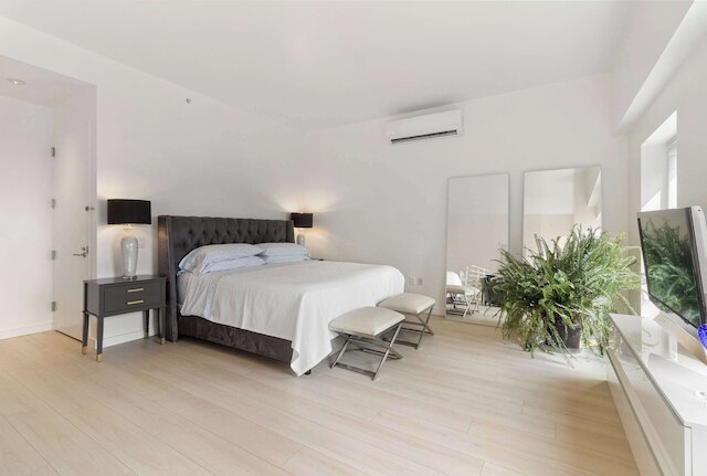 ミッドタウン 5 ベッドルーム デュプレックス ラグジュアリー ペントハウス, 2,500 sq ft, スリープス 10, マンハッタン, VIP サービス