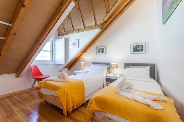 バイロ アルト ウドゥン トップ