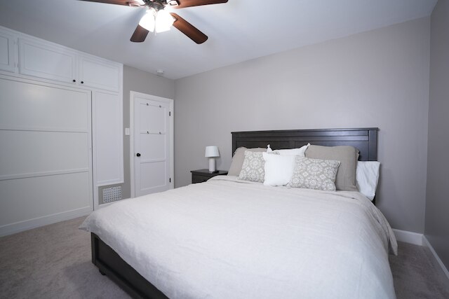 デザイナー デコレーテッド 6 ベッドルーム 4 バス プール ホーム