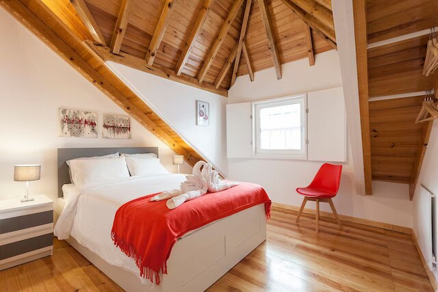 ウッデン トップ ウィズ テラス