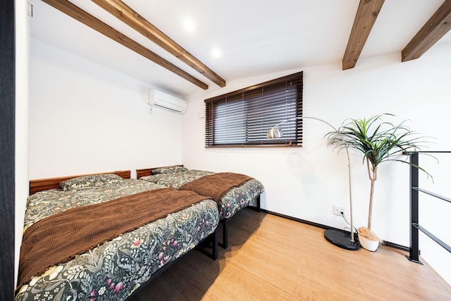 アンティークス岐阜駅東