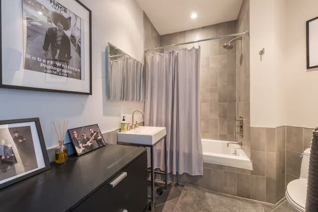 ベリー ロフト by ローブ ロフト ウィズ シェアード ジム ルーフトップ