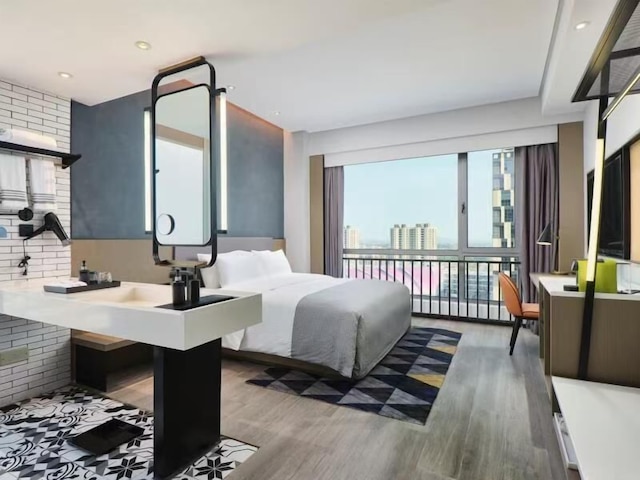 Wanda Moments Shanghai