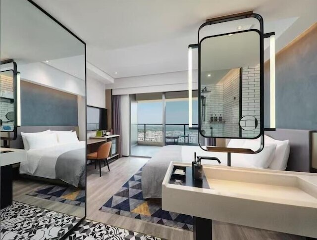 Wanda Moments Shanghai