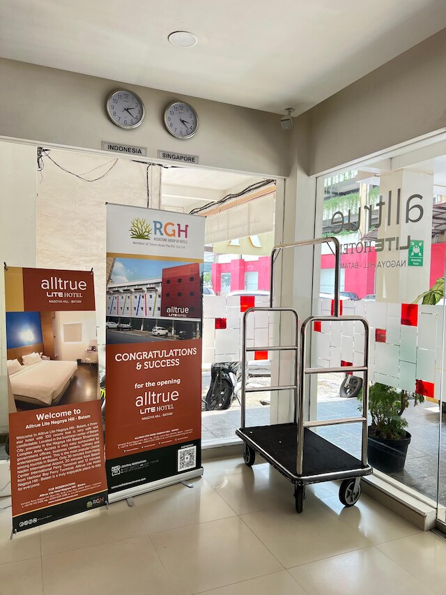 オールトゥルー ライト ホテル ナゴヤ ヒル バタム