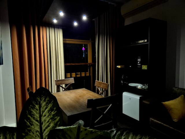 シロ アパートメンツ