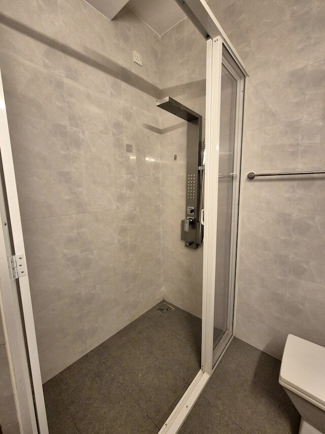 シロ アパートメンツ