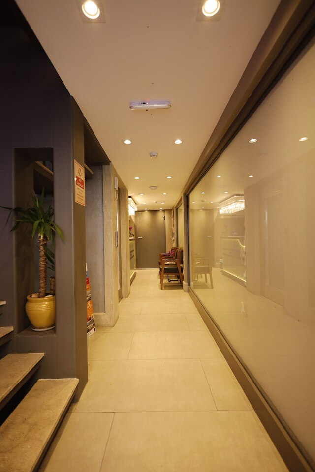 ダイヤモンド シティ ホテル