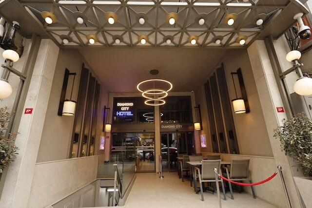 ダイヤモンド シティ ホテル