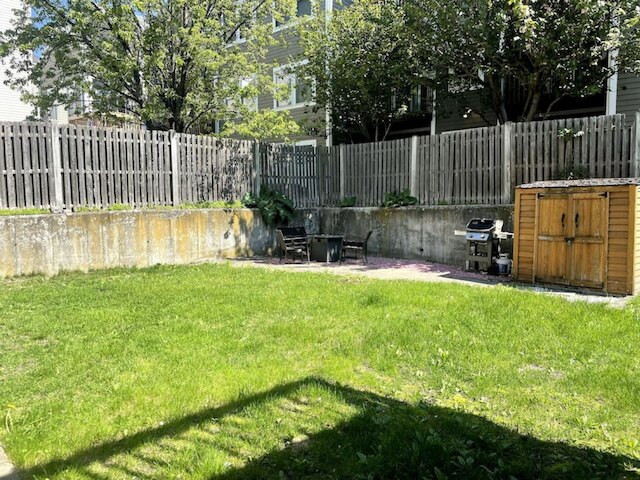 ラブリー トゥー ベッドルーム コンド イン サウス ボストン