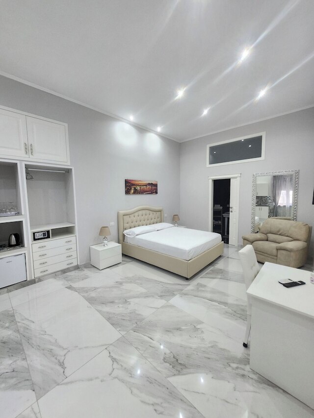 オペラ ホーム ナポリ