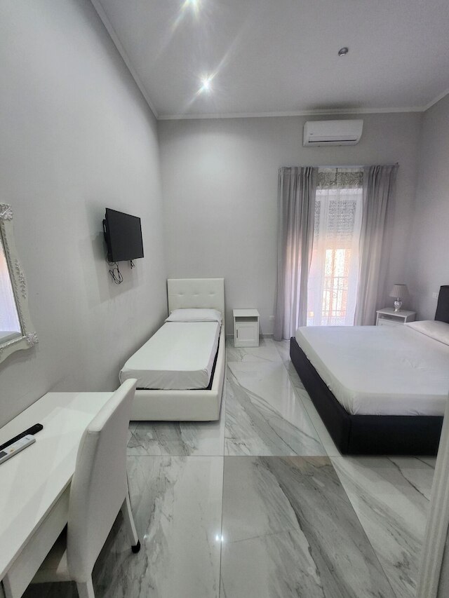 オペラ ホーム ナポリ