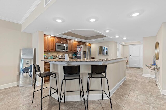 ディムッチ タワー 201