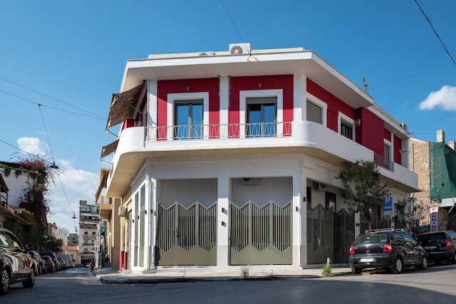 アテニアンネスト