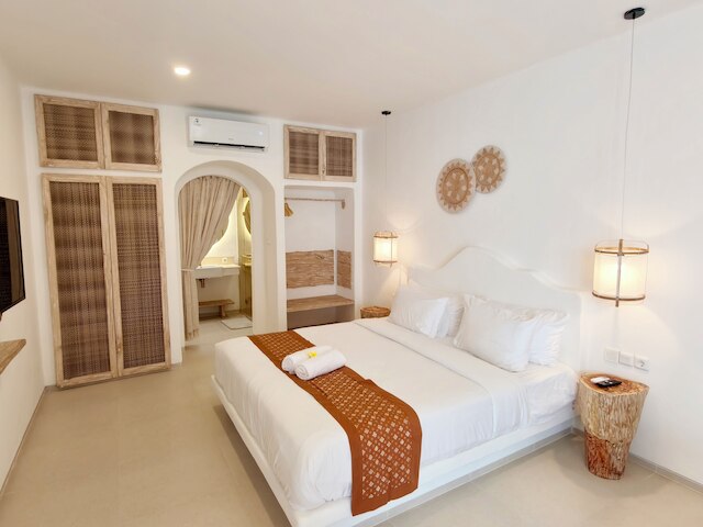 ヴィラ キラ ウルワツ