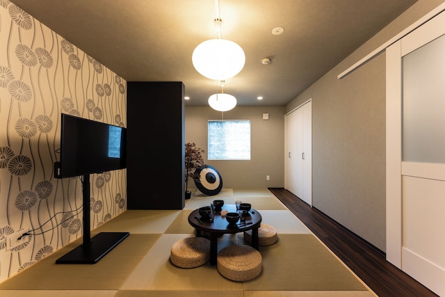 おやど紀伊国屋宝町