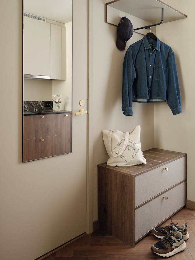 ボブ W ヘルシンキ カンッピ