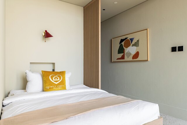 シンプリー コンフォート アップサイド リビング バージュ ビュー