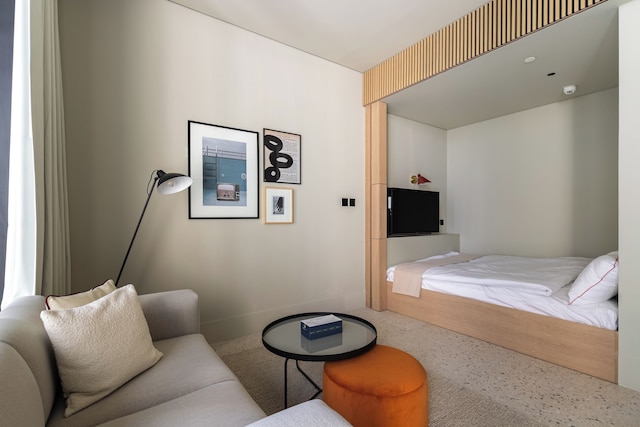 シンプリー コンフォート アップサイド リビング バージュ ビュー