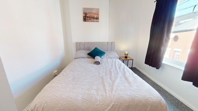 スリープス 8 - ファミリーフレンドリー - フリーパーキング - 10 ミニッツ トゥ エティハド