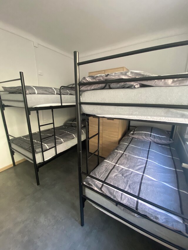 ホステル ハルモニア