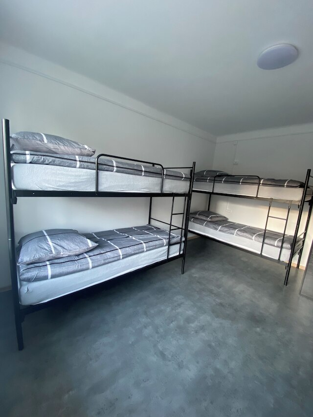 ホステル ハルモニア