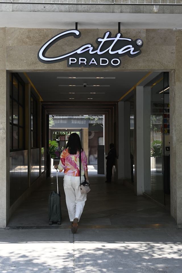 オテル カサ カビア