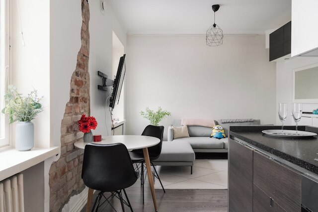 リノベーテッド トップ フロア スタジオ イン カリオ